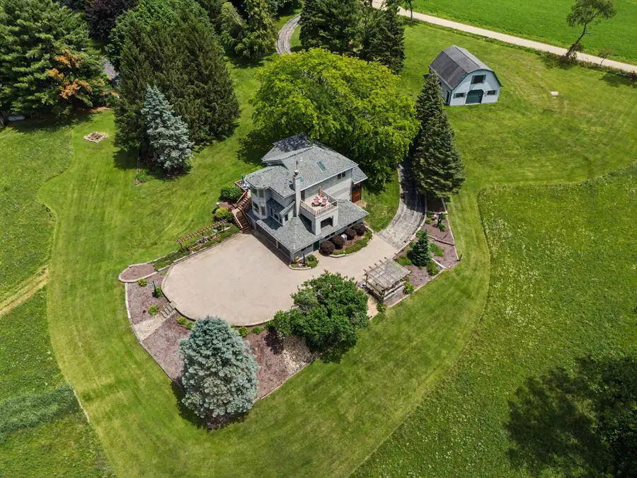 10 S Snipe Hollow Road, Elizabeth, IL 61028 - #2