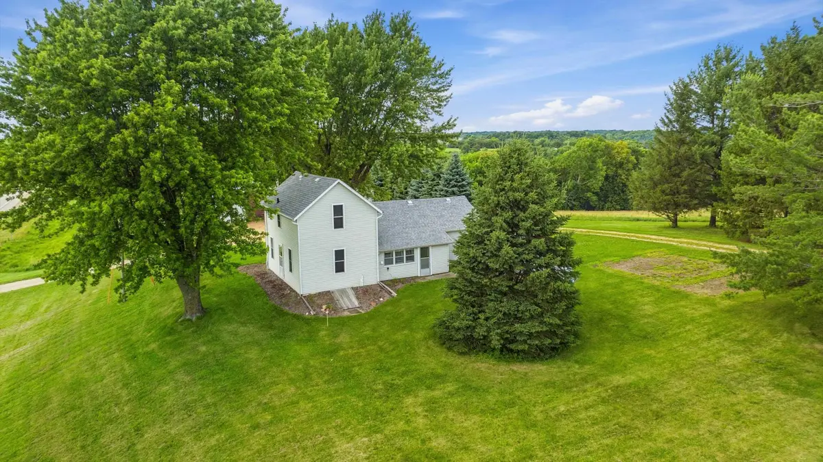 7368 S 52 Route, Dubuque, IA 52003 - #1