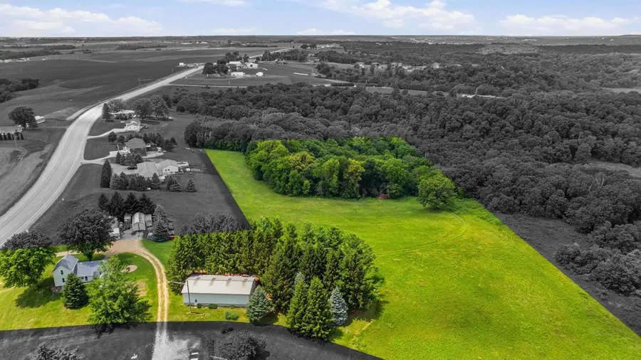 7368 S 52 Route, Dubuque, IA 52003 - #2