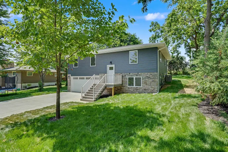 851 Ramona Street, Dubuque, IA 52003 - #3