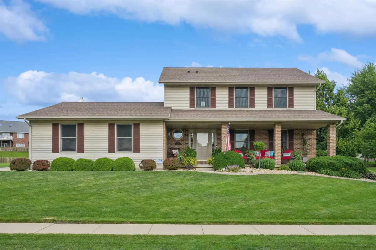 4925 Gabriel Drive, Dubuque, IA 52002 - #1