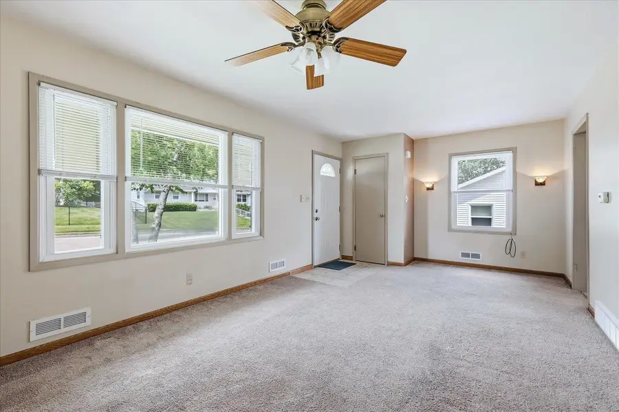 2010 Deborah Drive, Dubuque, IA 52001 - #3