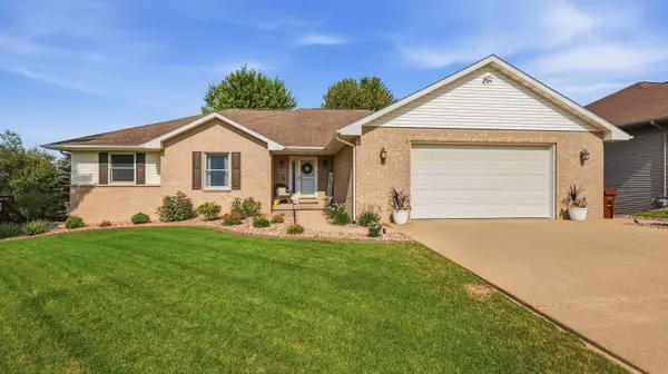 2357 Antler Ridge Drive, Dubuque, IA 52002