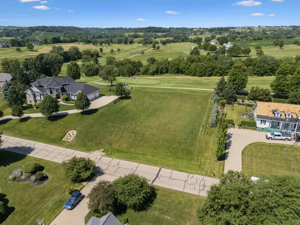 Lot 17 Wedgewood Drive, Dubuque, IA 52002
