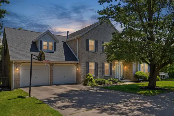 798 Carriage Hill Drive, Dubuque, IA 52003