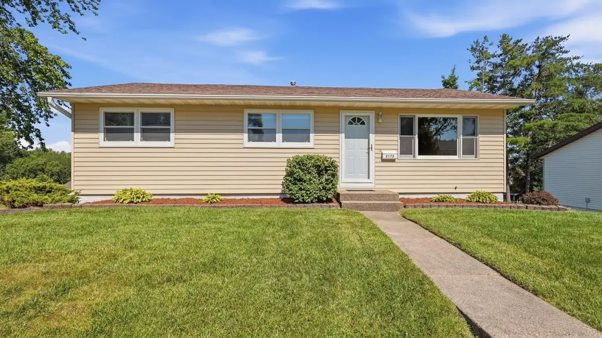 2172 Saint John Drive, Dubuque, IA 52002 - #1