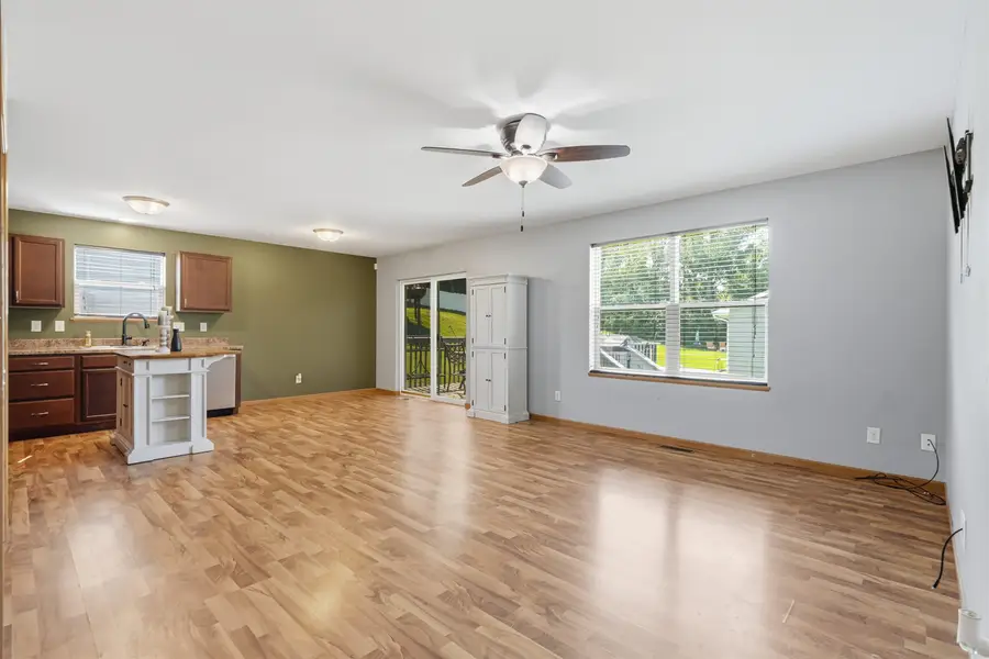 800 Marisa Ridge, Dubuque, IA 52001 - #2