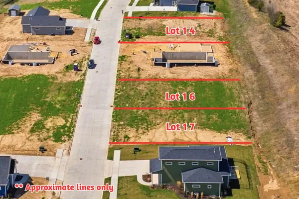 Lot 17 Tiffany Court, Dubuque, IA 52001