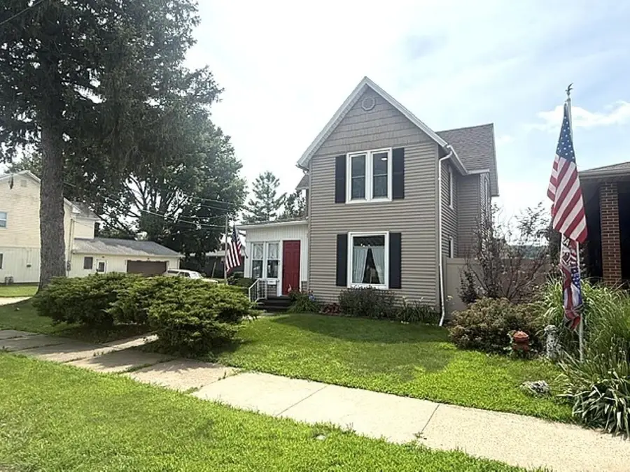616 Elk Street, Sabula, IA 52070 - #2