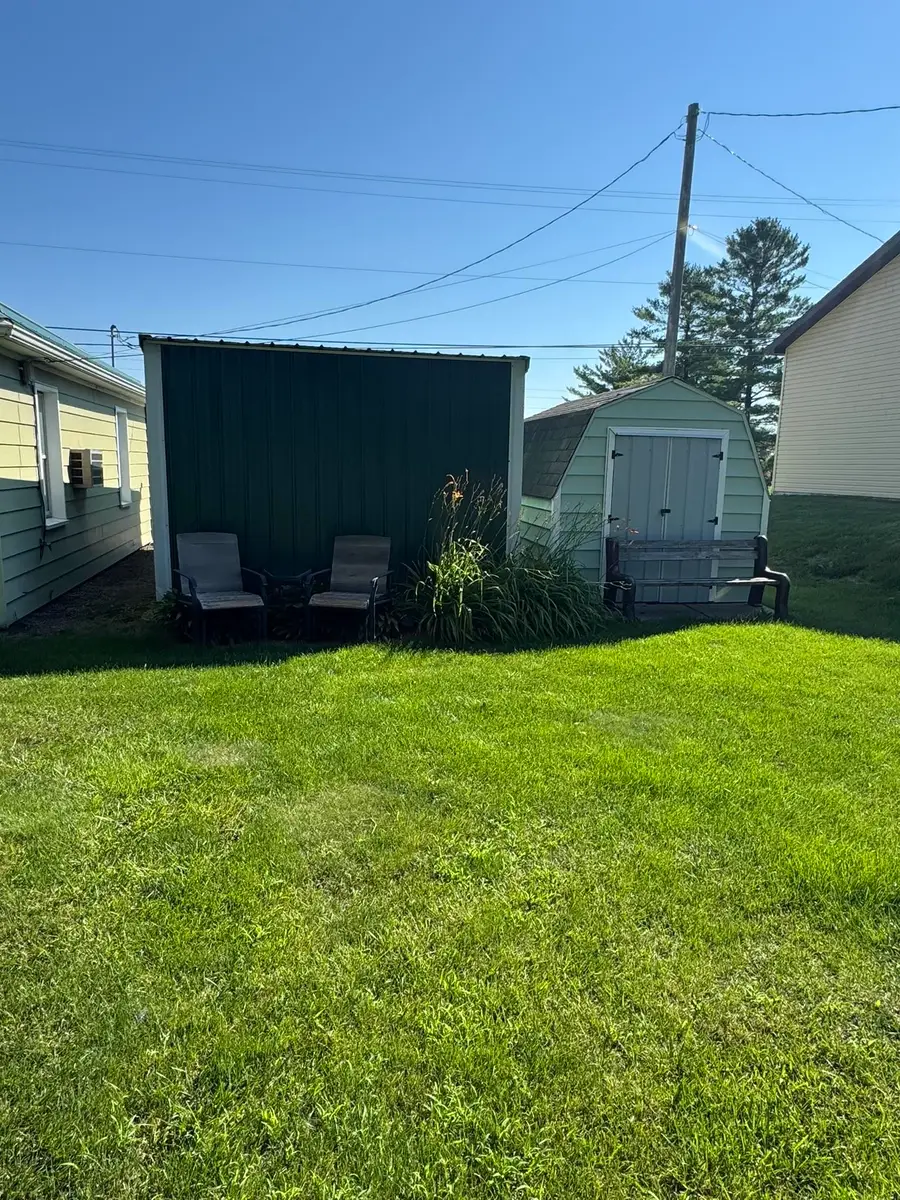 1126 SE 2nd Avenue, Dyersville, IA 52040 - #3