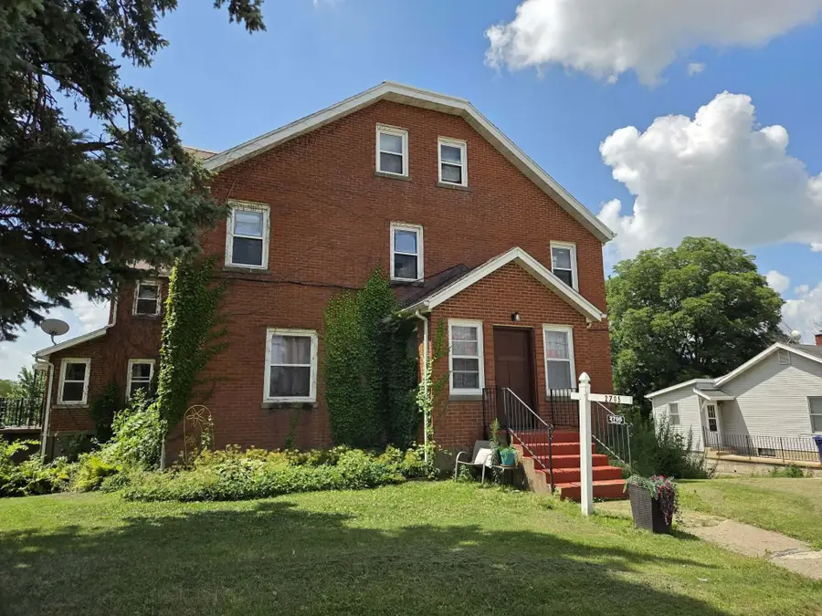 2705 Asbury Road, Dubuque, IA 52001 - #2