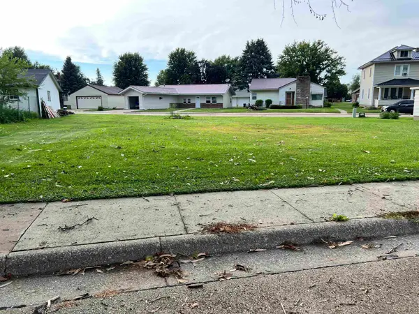 0 NW 2nd Avenue, Cascade, IA 52033