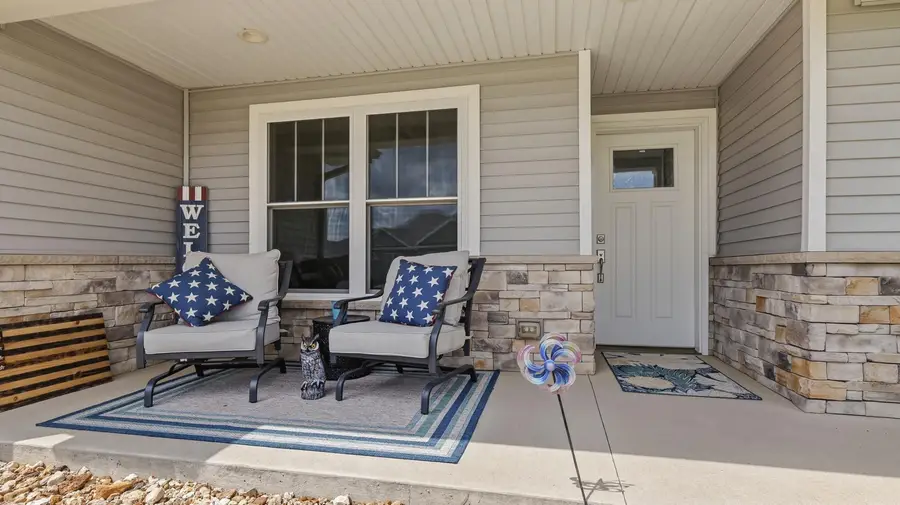 298 Angela Jean Circle, Peosta, IA 52068 - #3