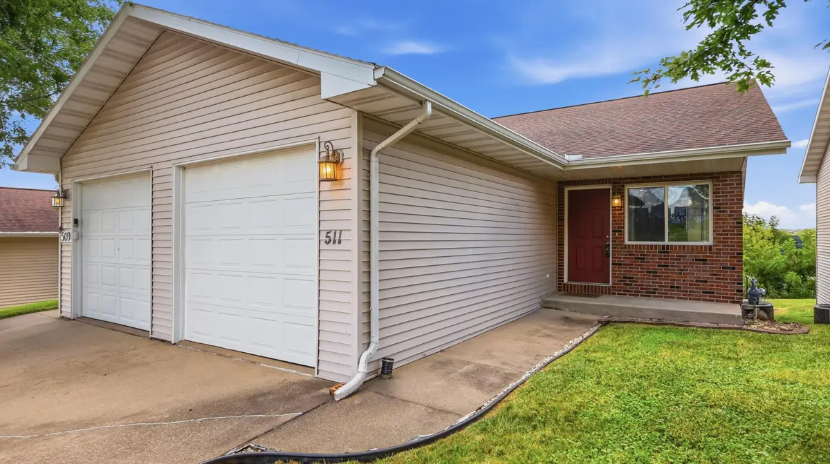 511 Sapphire Circle, Dubuque, IA 52001 - #1