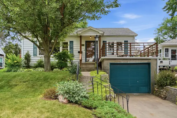 249 York Street, Dubuque, IA 52003