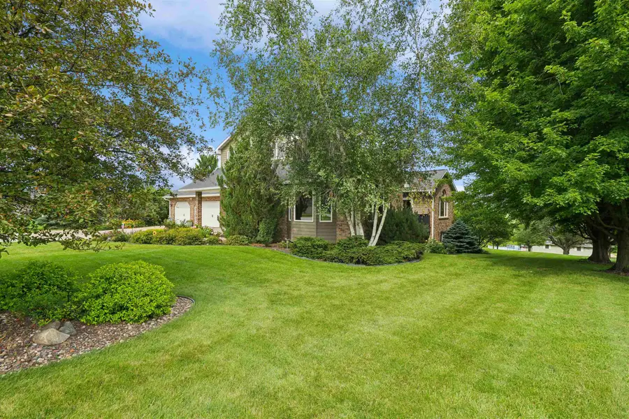 15848 Woodmoor Drive, Dubuque, IA 52002 - #2