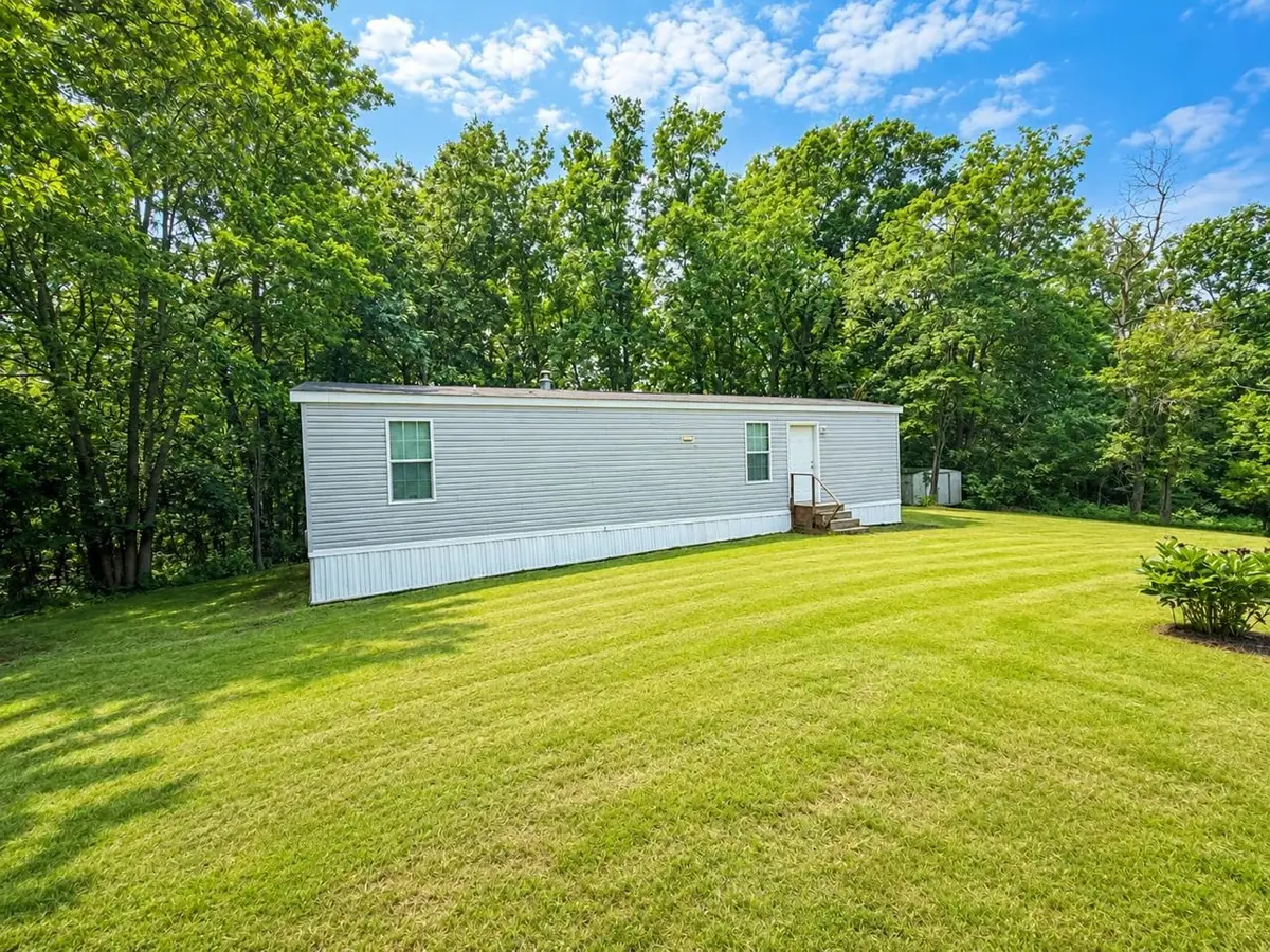 9503 Sunny Drive, Bernard, IA 52032 - #1