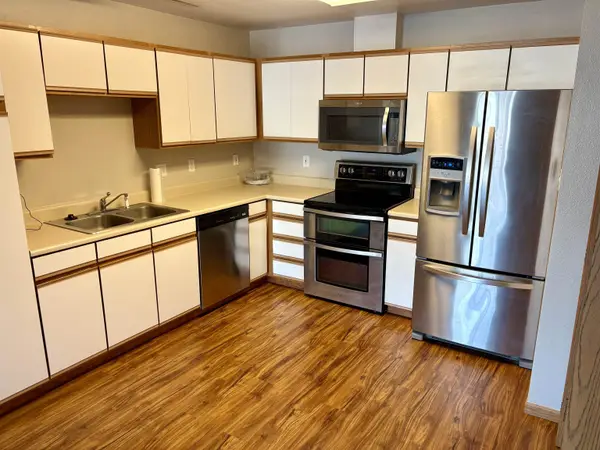 4627 1st SW Apt 1 Avenue, Cedar Rapids, IA 52404