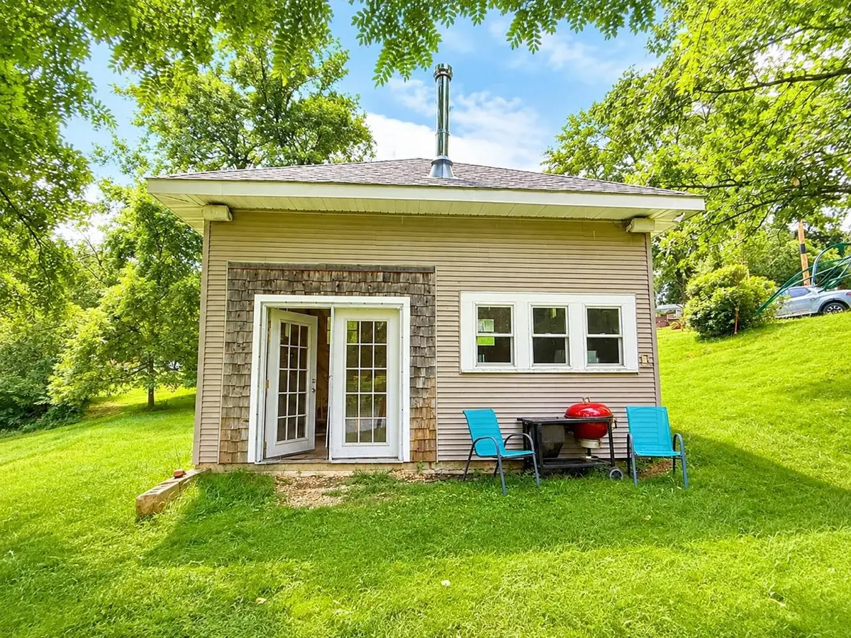 22002 Lake Shore Drive, Bernard, IA 52032 - #1