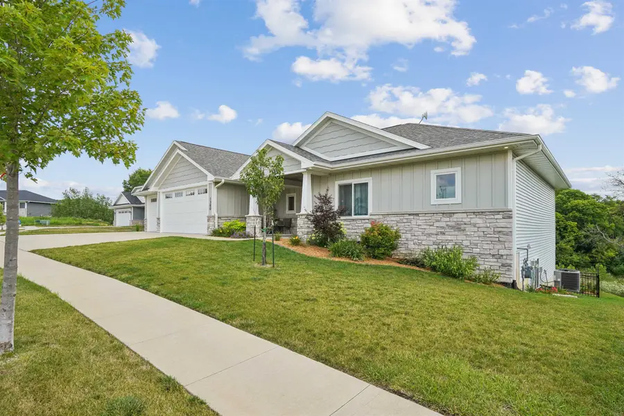1380 Cedar Trail, Dubuque, IA 52003 - #2