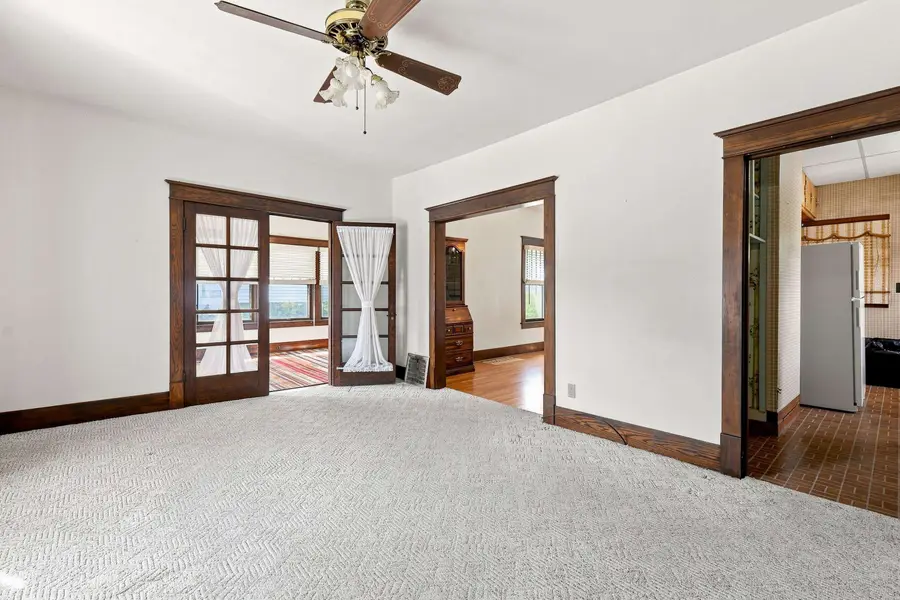 1225 Glen Oak Street, Dubuque, IA 52001 - #3