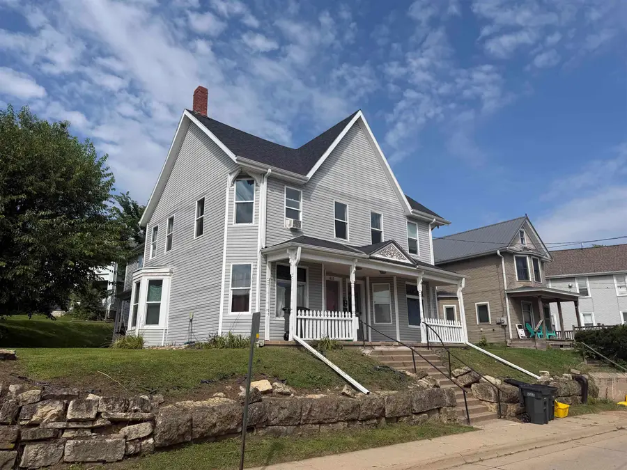 815 Wilson Avenue, Dubuque, IA 52001 - #2