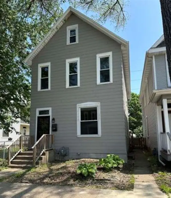 1328 Jackson Street, Dubuque, IA 52001