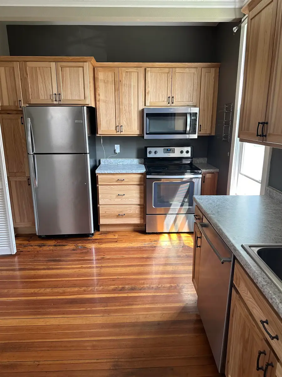 1328 Jackson Street, Dubuque, IA 52001 - #3