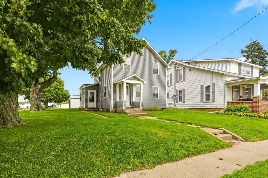 107 W Madison Street, Edgewood, IA 52042 - #2
