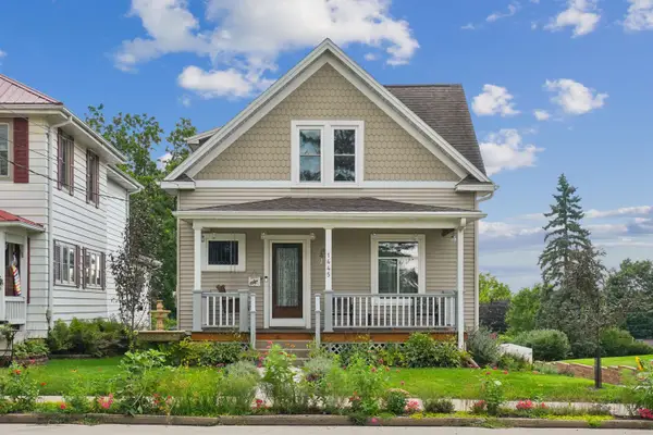 1445 S Grandview Avenue, Dubuque, IA 52003