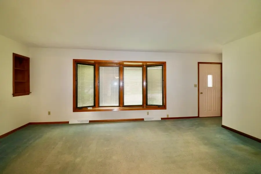 8881 Metropolitan Heights, Dubuque, IA 52003 - #3