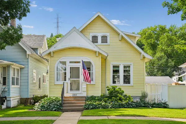 1805 Rhomberg Avenue, Dubuque, IA 52001