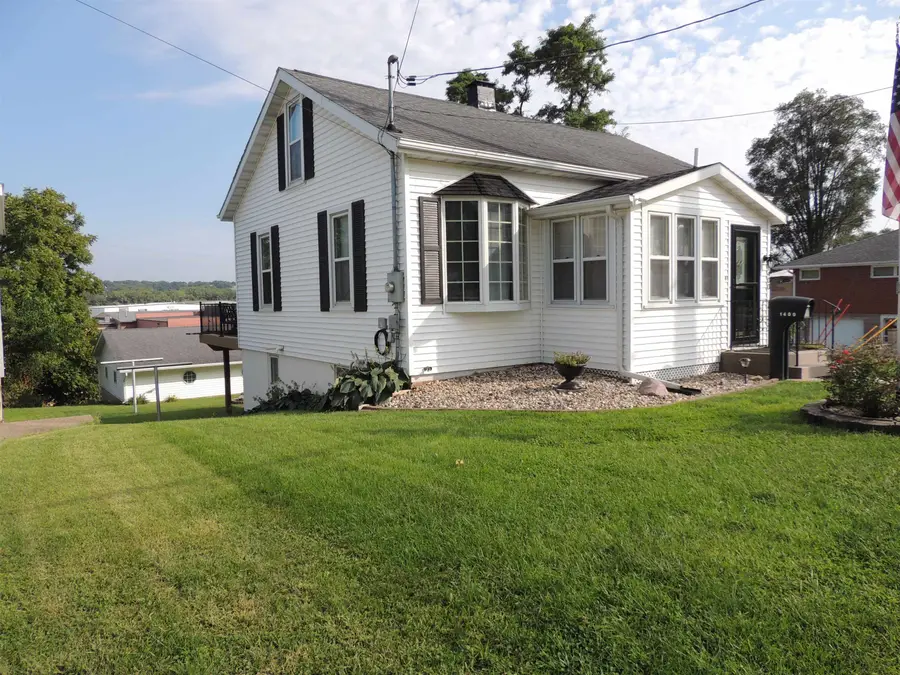 1400 Garfield Avenue, Dubuque, IA 52001 - #3