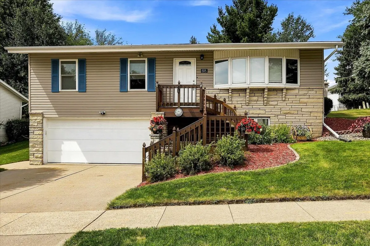 1505 Lucy Drive, Dubuque, IA 52002 - #1