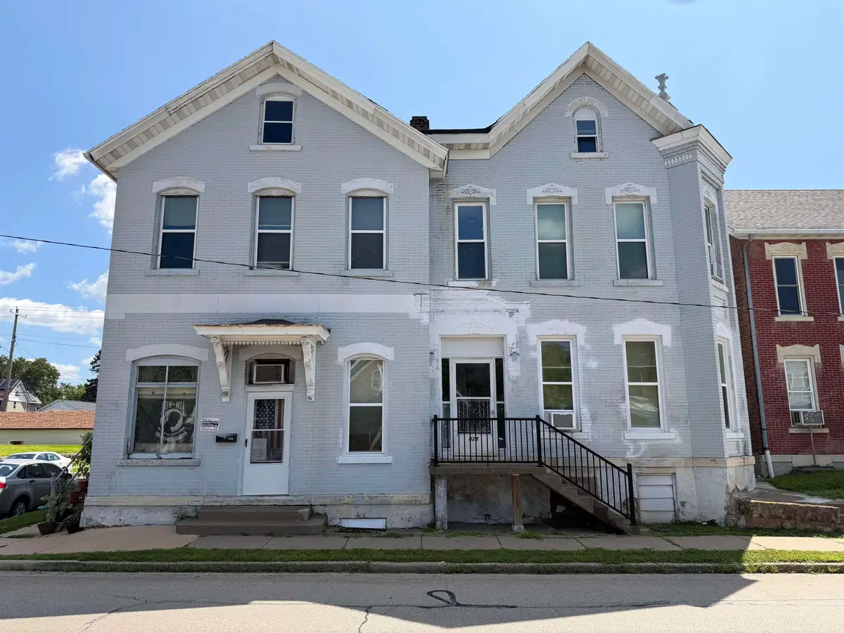 828-830 Rhomberg Avenue, Dubuque, IA 52001 - #1