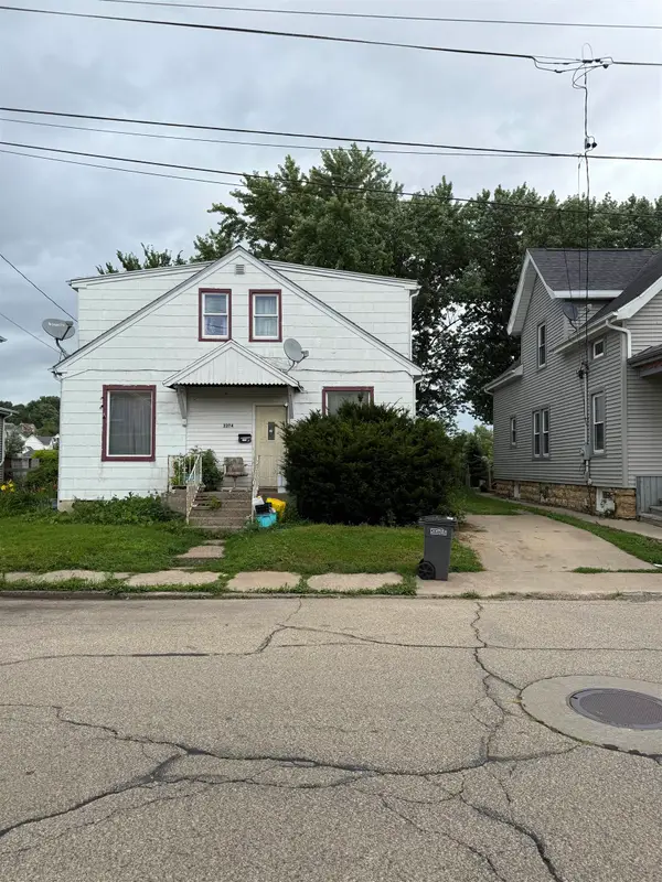 2274 Washington Street, Dubuque, IA 52001
