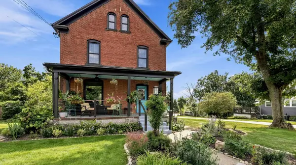 1765 S Grandview Avenue, Dubuque, IA 52003