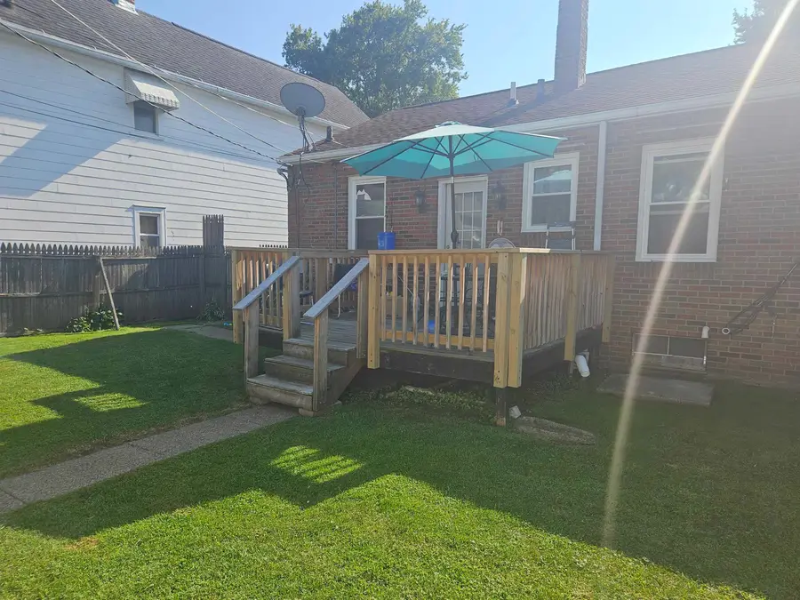 2710 Washington Street, Dubuque, IA 52001 - #2
