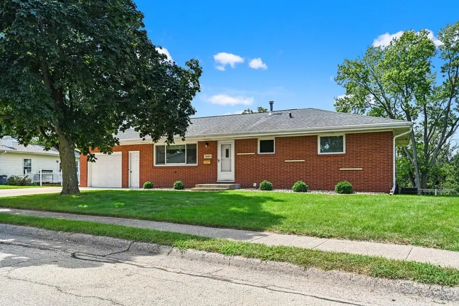 3005 Oak Crest Drive, Dubuque, IA 52001 - #2