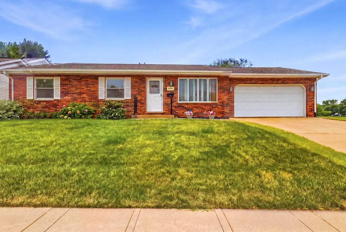 4944 Long View Drive, Dubuque, IA 52002 - #1