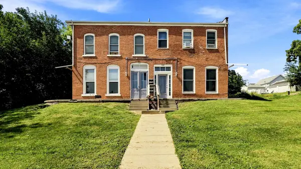 757-759 Caledonia Place, Dubuque, IA 52001