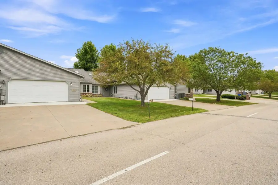 7792 Timmerman Drive, East Dubuque, IL 61025 - #3