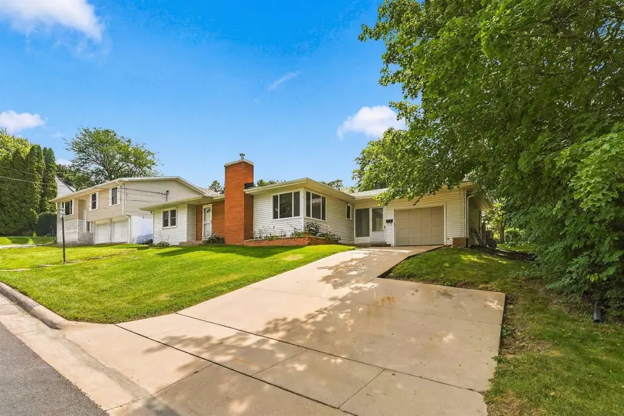 3020 Lindale Street, Dubuque, IA 52001 - #2