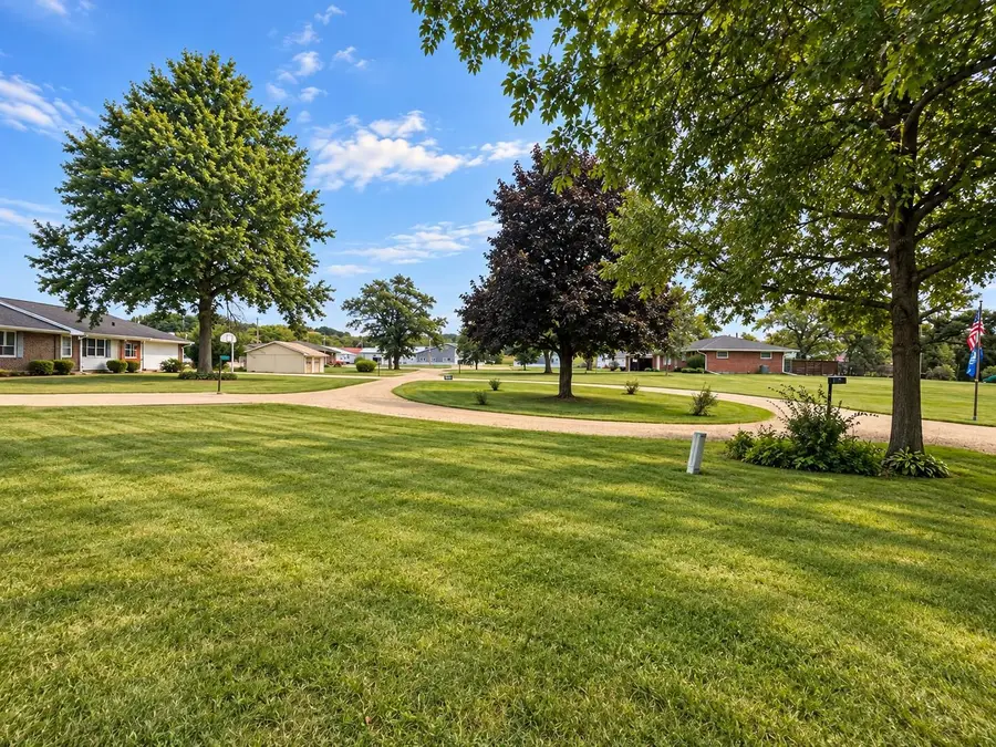 30742 Oak Lane, Bellevue, IA 52031 - #2