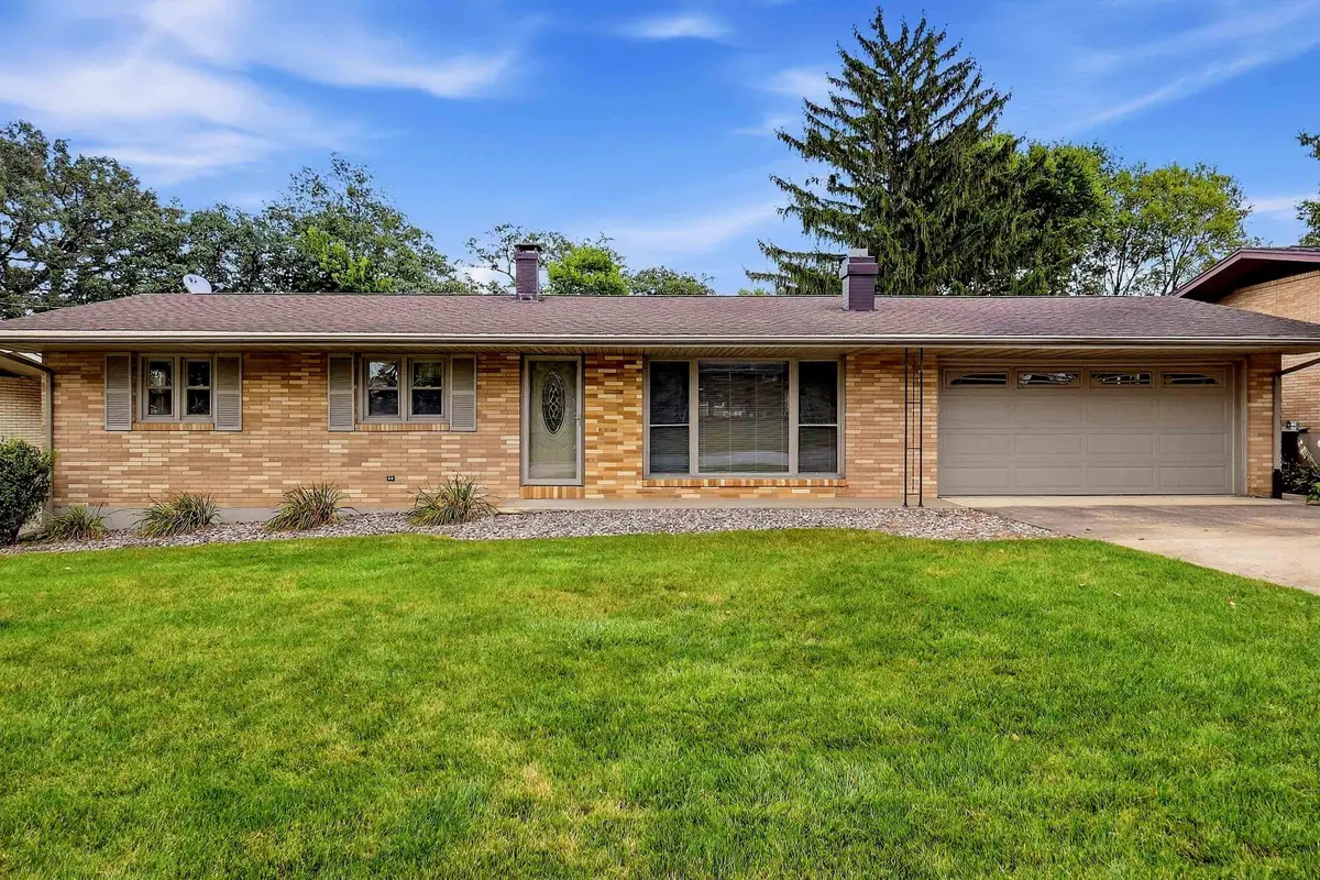 10920 Cascade Drive, Dubuque, IA 52003 - #1