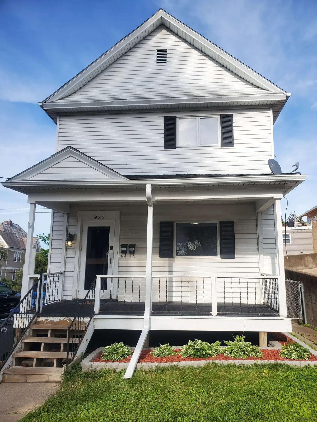 930 N Booth Street, Dubuque, IA 52001 - #1