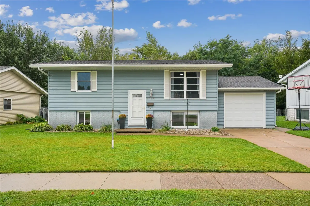 3522 Keymeer Drive, Dubuque, IA 52002 - #1