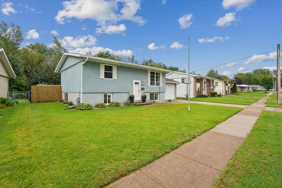 3522 Keymeer Drive, Dubuque, IA 52002 - #3