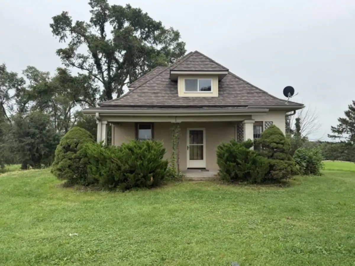 17935 167th Avenue, Maquoketa, IA 52060 - #1