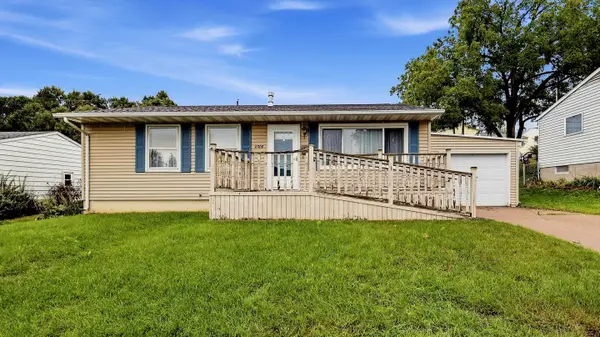 2308 Trygg Drive, Dubuque, IA 52001